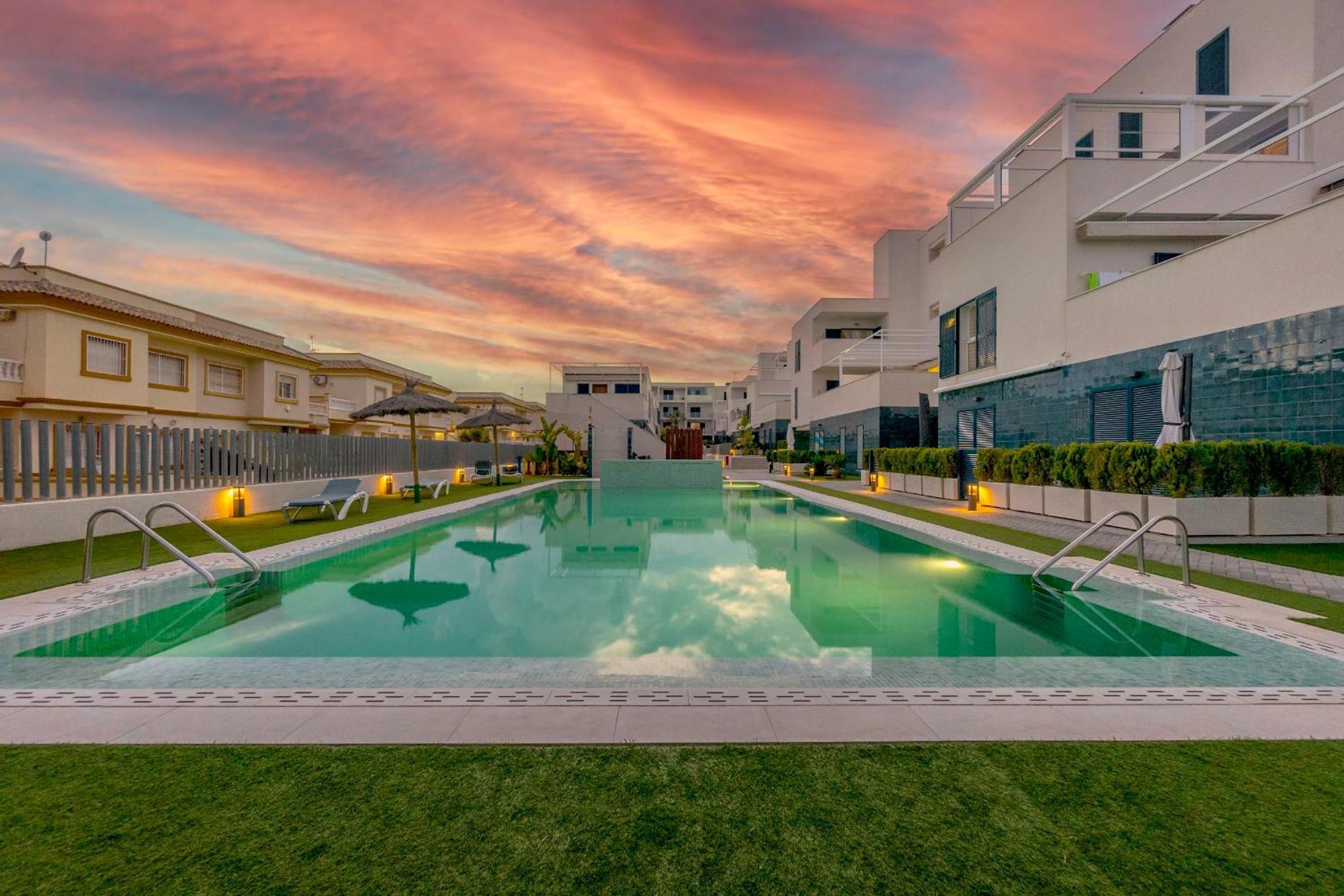Turquesa Del Mar - Sun & Beach & Golf & Bike - Large Terrace Ground-Floor Spanish Apartment Dehesa de Campoamor  Eksteriør billede